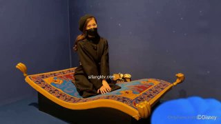 一回家就看到女友在厨房勾引我 直接无套做一顿性福晚餐